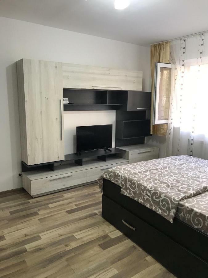 Apartament Untold Apartment ทูร์ดา ภายนอก รูปภาพ
